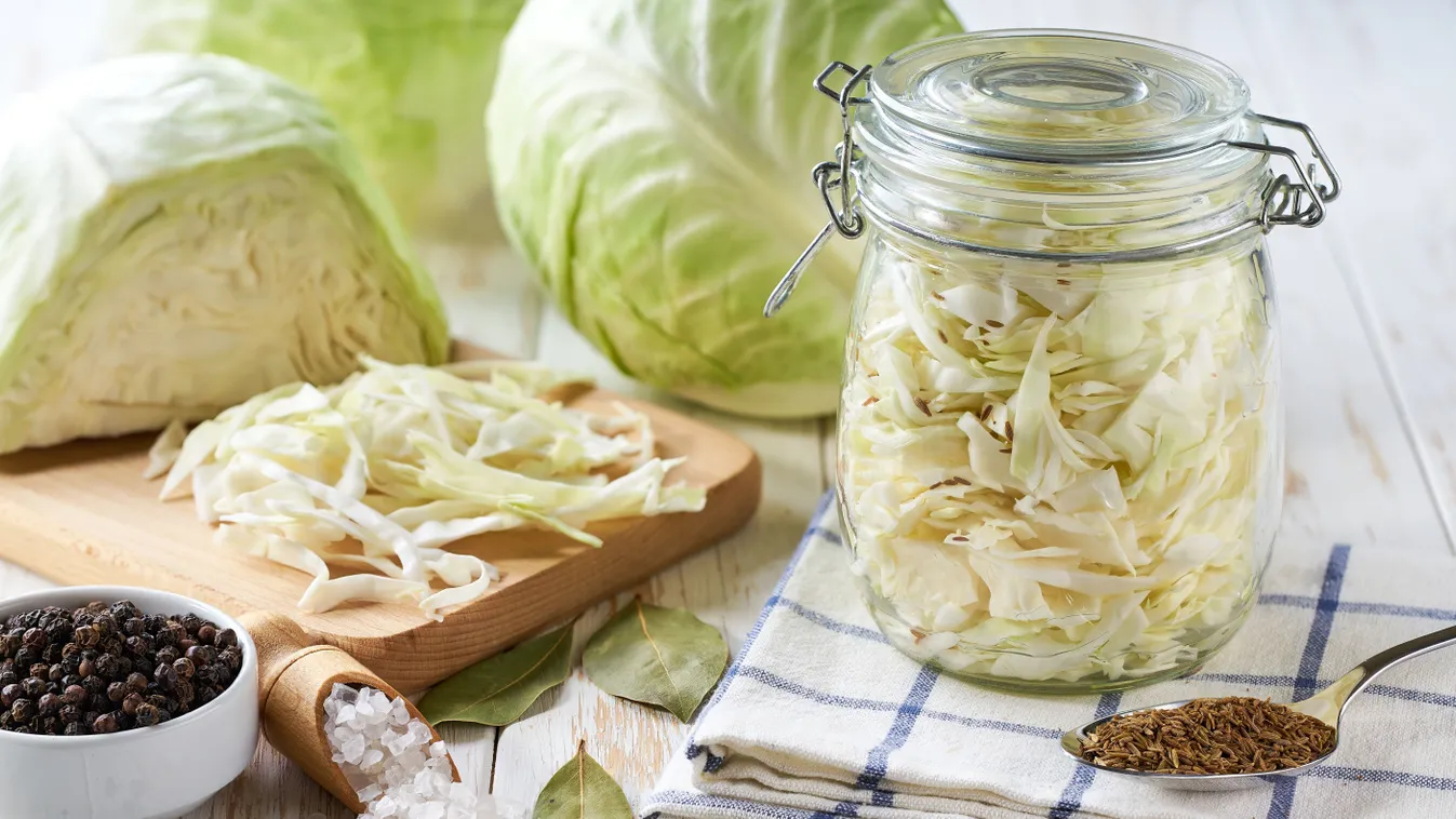 Fermentált házi savanyú káposzta recp