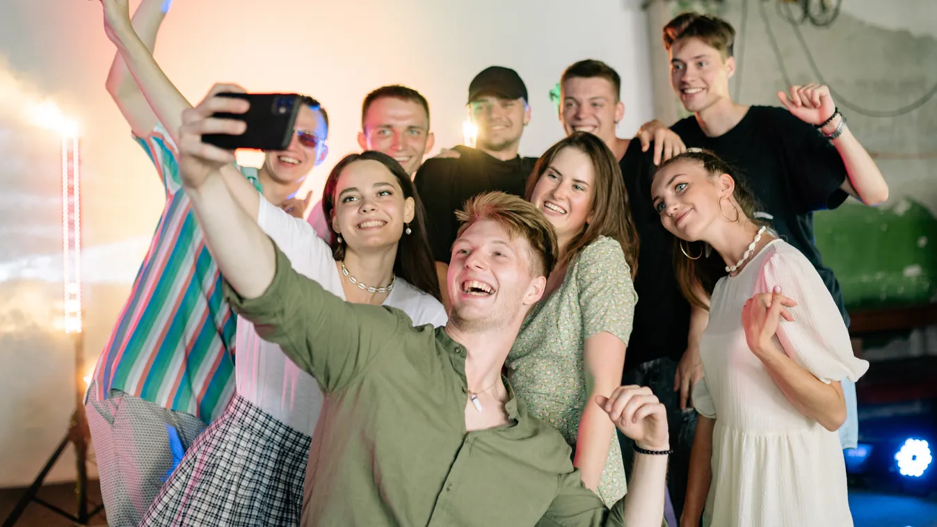 Elengedjem a 16 évesemet ottalvós buliba?