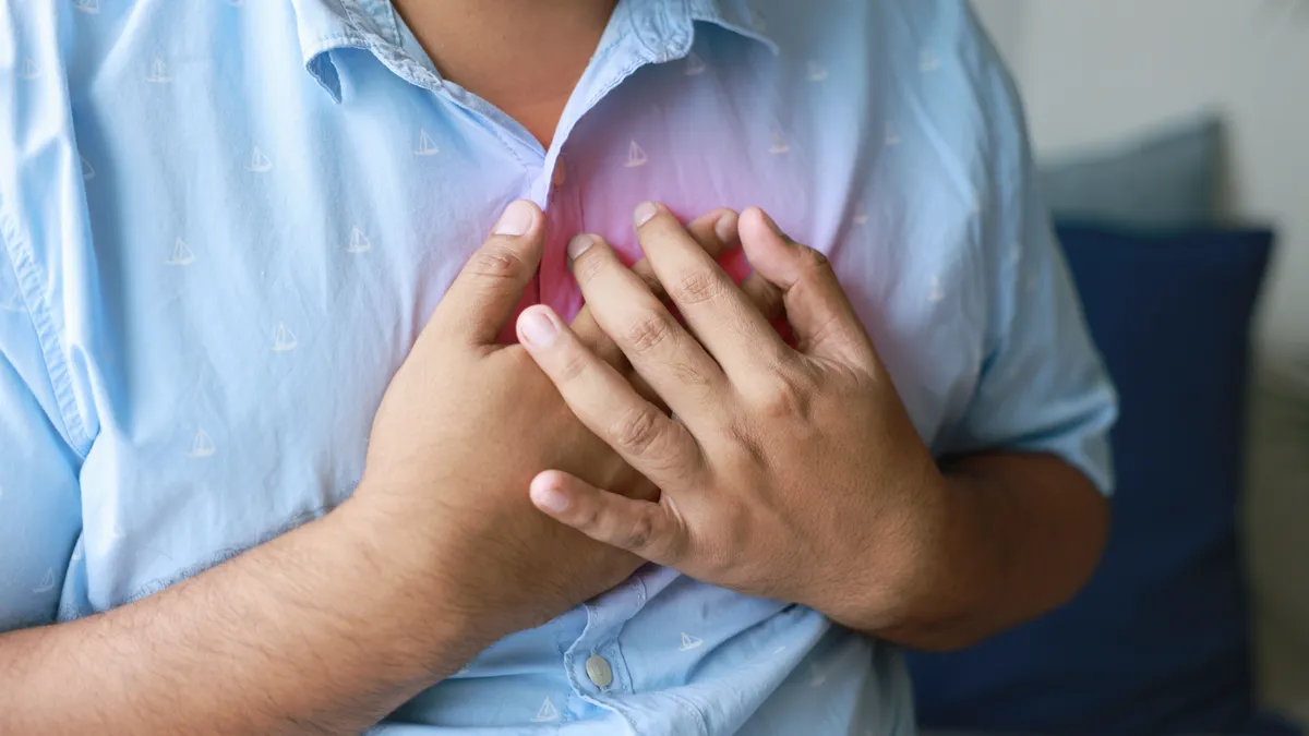 Vezetés közben kapott szívrohamot férje.