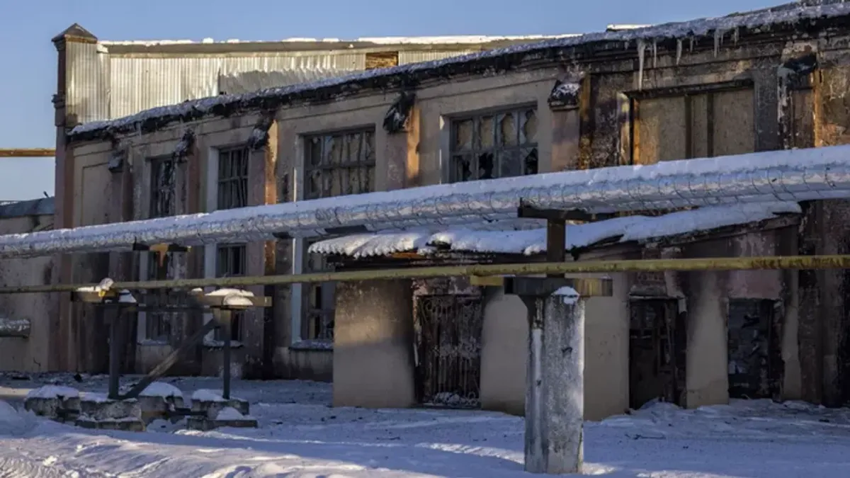 Egy vonat mentette meg az ukrán kislány életét – Az oroszok az ukrán vasúthálózatot is gyengítik