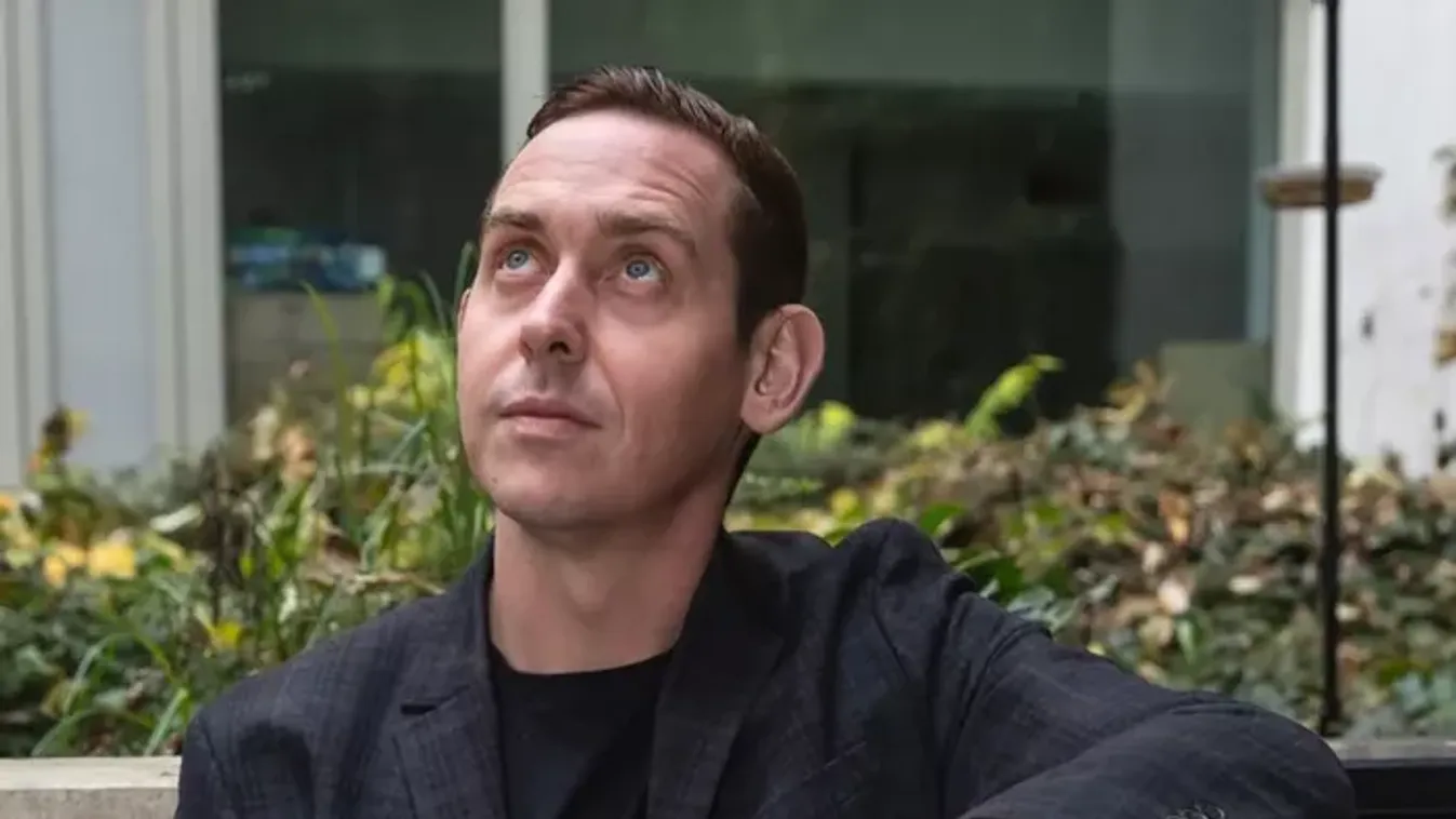 Molnár Gusztáv barátja a reptéri elfogásról vallott: „Meghozták Gusztit bilincsben, pórázon"