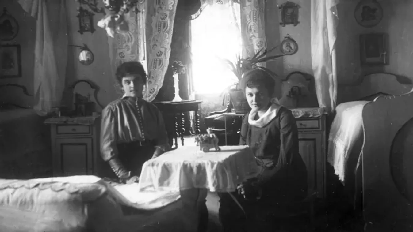 Kredenc vagy sifonér? Teszteld kvízünkben, mennyire ismered a bútorok régies neveit