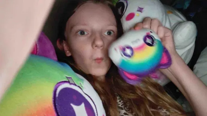 A stresszre fogták: agydaganat támadta meg a mosolygós tinit