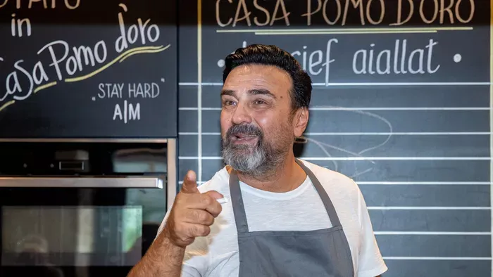  Két gasztronómiai szakértő a kovászos kenyér nyomába eredt