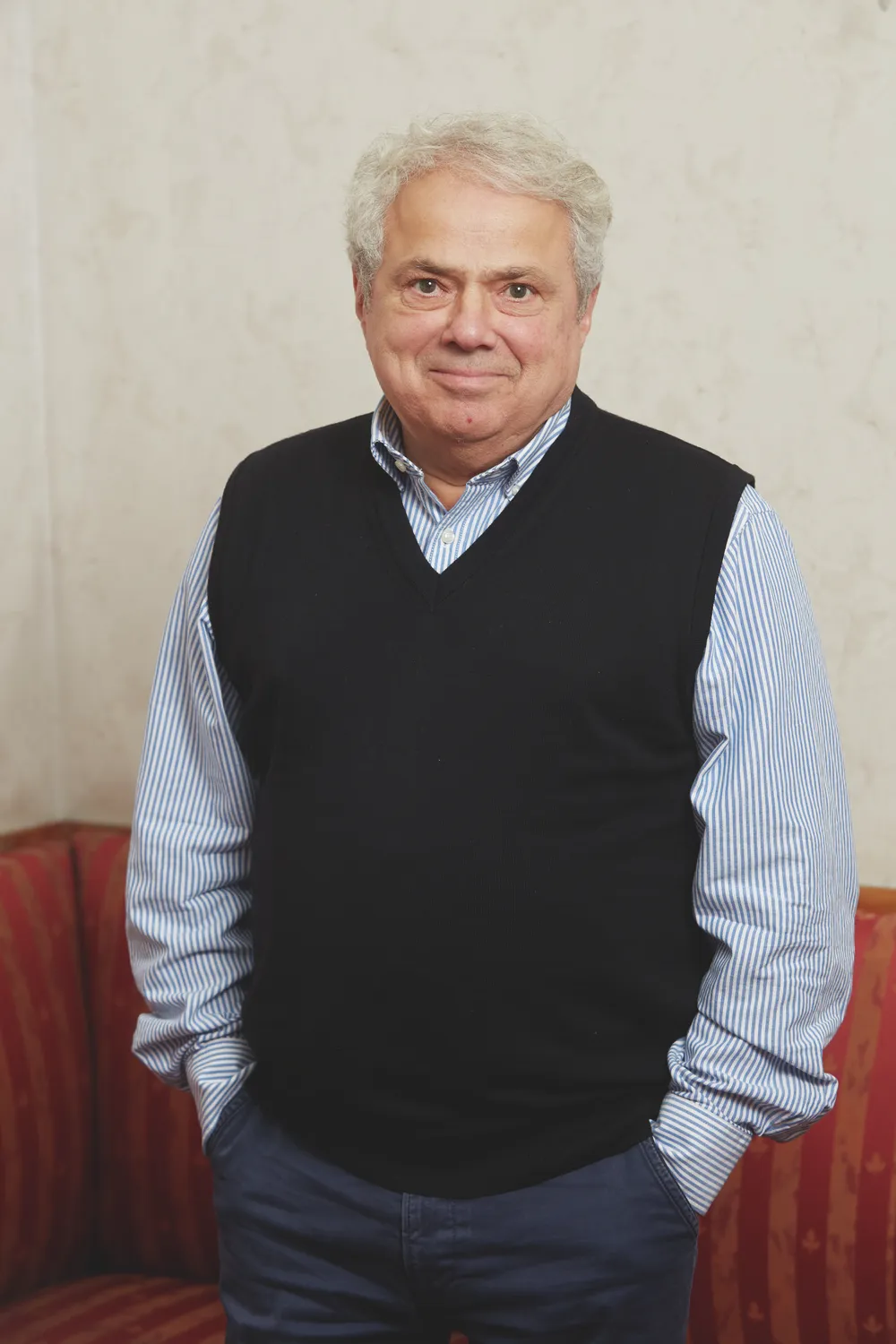 Rózsa György családja közelében él, egykori budai villájától másfél évvel ezelőtt megvált.