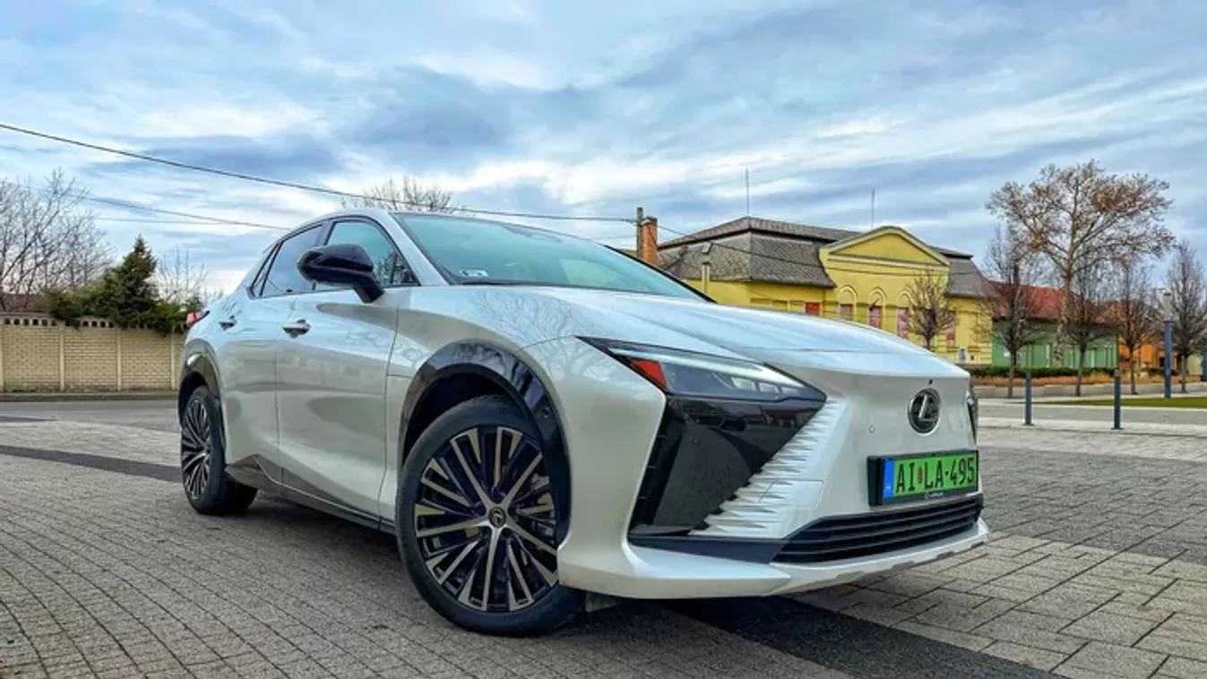 Finom erő, csendes luxus – Leteszteltük a Lexus RZ 300e Executive modellt