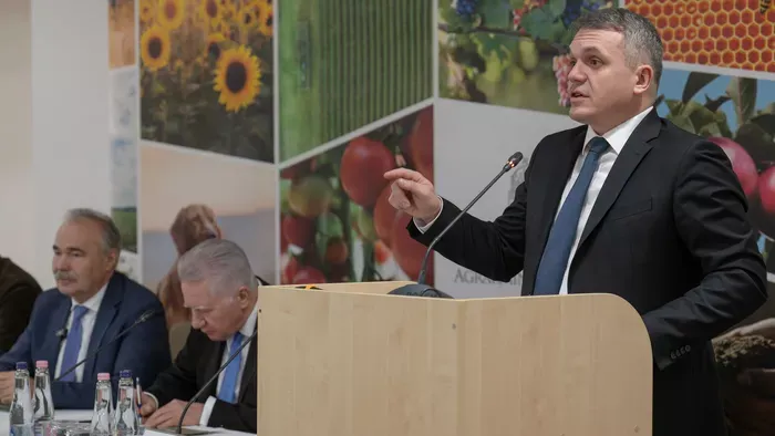 Már több mint 120 ezren írták alá az agrárpetíciót