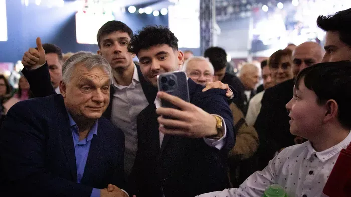 "Tiszás lebukás, fölényes fideszes győzelem. 1:0 ide" - Orbán Viktor az ajánlásokról