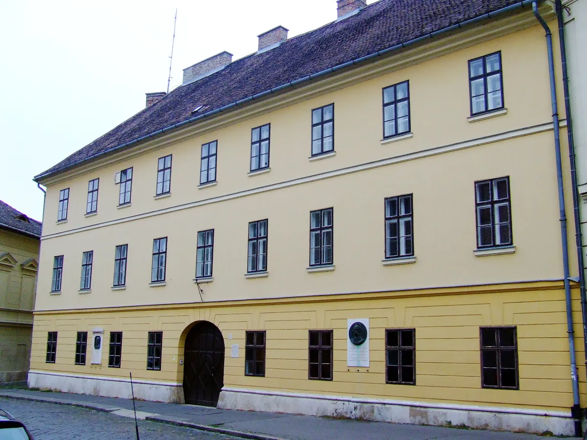 A József-kaszárnya, Táncsics börtöne a Budai várban napjainkban.