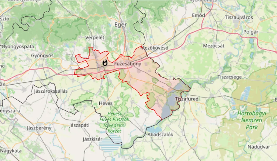 Gázpalackokat kellett menteni a tűzből.