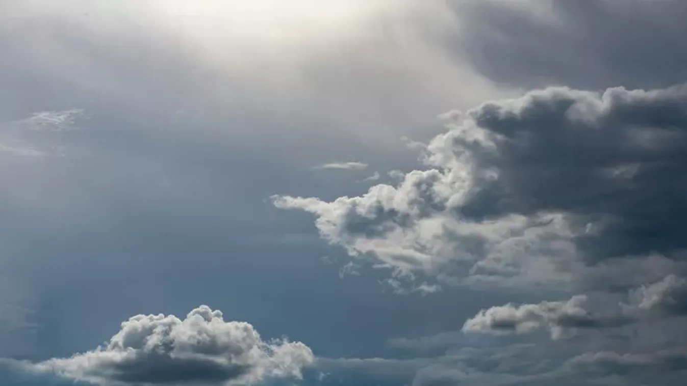 Közeledik a felmelegedés, kezdenek eltűnni az esőfelhők: ilyen időjárás vár ránk a hétvégén