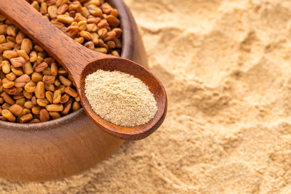 Puffadás elleni görögszéna mag és por