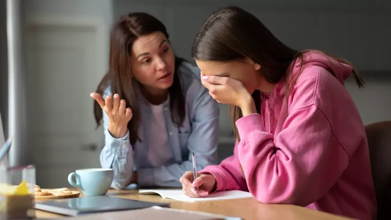 Felvételi kudarc: hogyan ne törjük össze a gyerek önbizalmát? Szakértő segít