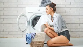 Ezt a takarítási trükköt ki kell próbálnod – Így tisztítsd a mosógépet, hogy a ruháid illatozzanak