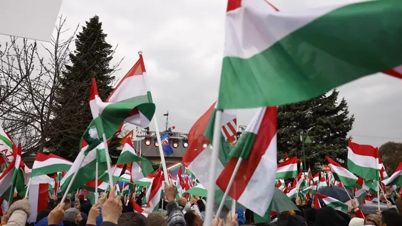 Orbán Viktor: Pécelen is többen voltunk!