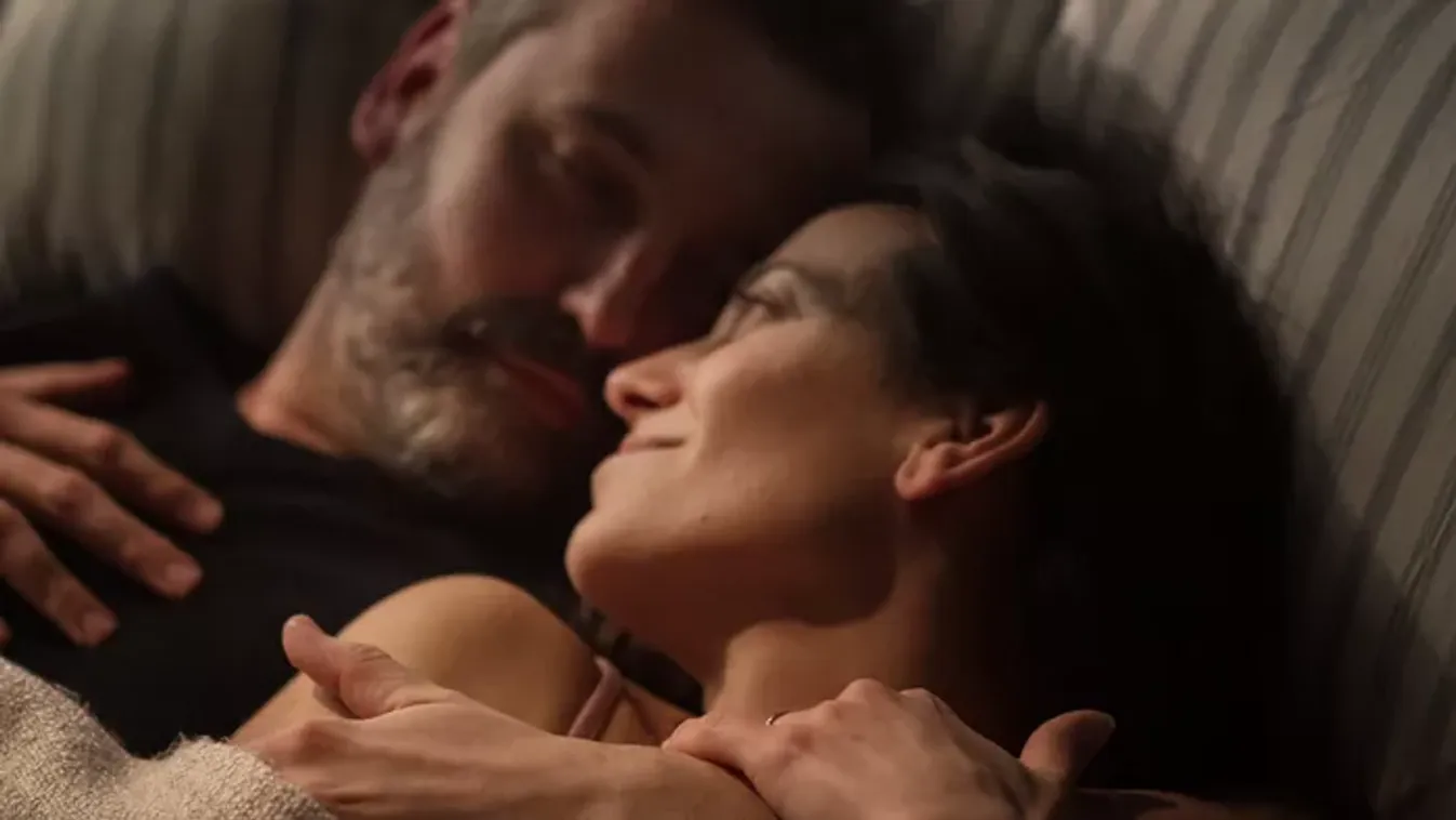 Meglepő, mit veszíthetsz, ha sötétben szeretkezel: ezért érdemes néha felkapcsolni a villanyt