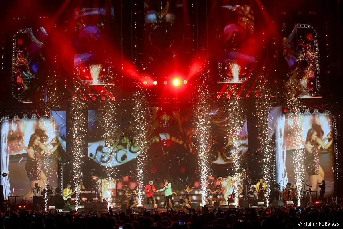 Irigy Hónaljmirigy teltházas aréna koncerttel ünnepelték a 35 éves fennállásukat.