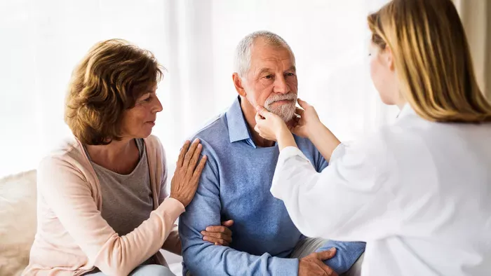 A torokrák rejtett tünetei – Amikor orvoshoz kell fordulnod