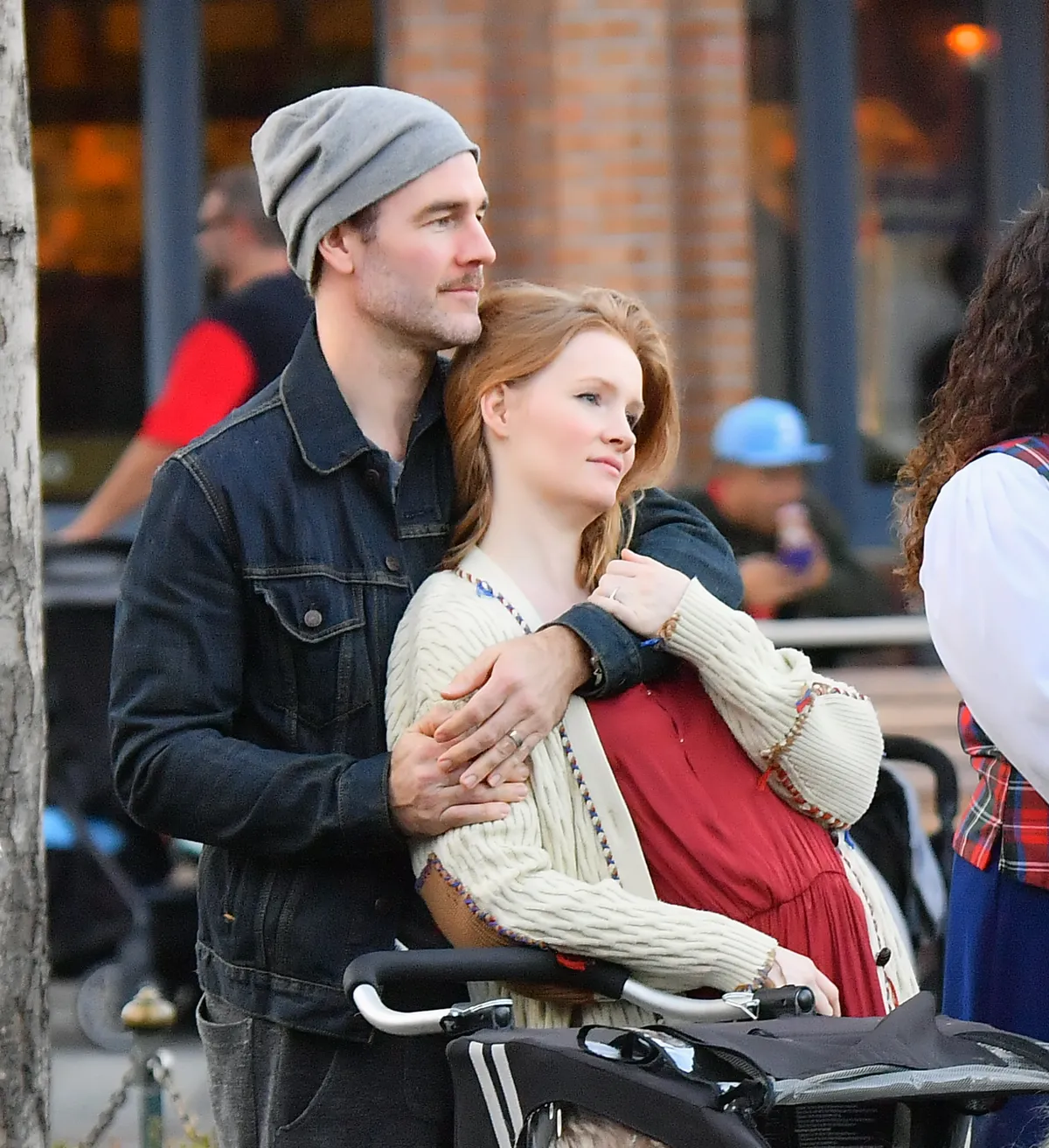 James Van Der Beek halála előtt még egyszer feleségül vette Kimberly Van Der Beek-et