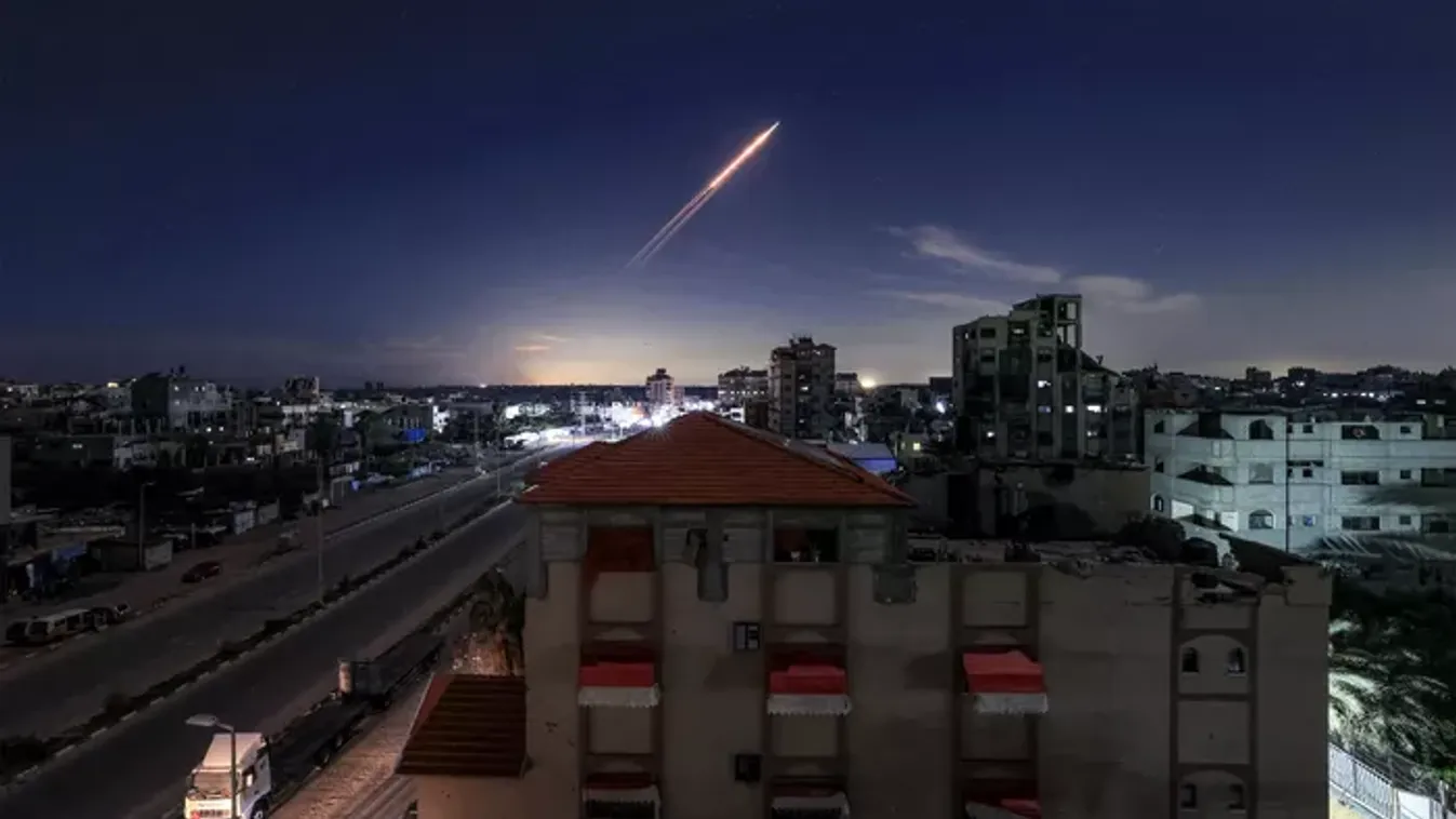 Ahol máskor hangosan nevettek, most síri csend van - ezt történt az iráni háború kitörése után