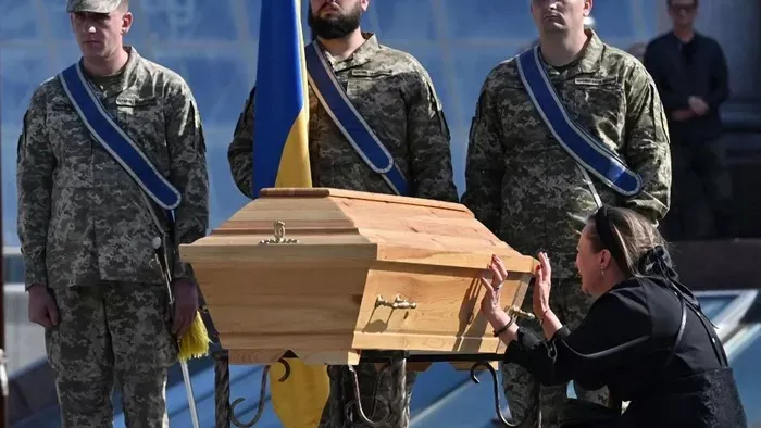 Az özvegyek és árvák tragikus világa pár órára van tőlünk