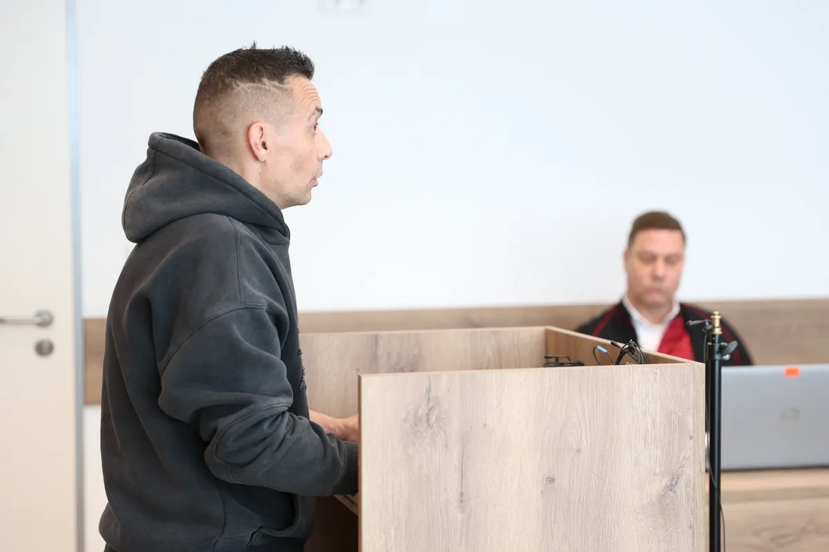 Antal Imre a gödöllői HÉV-megállónál történt emberölés kísérlete miatt áll bíróság előtt