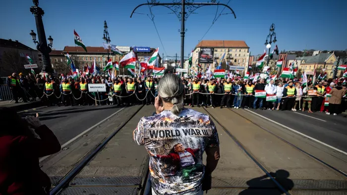 "Orbán Viktor a III. világháborút akarja megakadályozni"