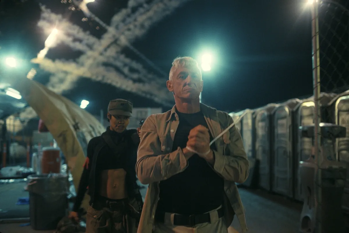 Sean Penn az Egyik csata a másik után című filmben.