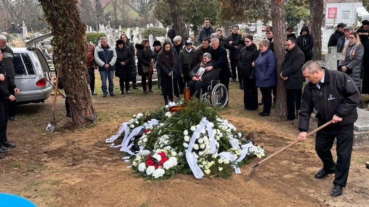 Till Tamás szülei egymást segítik