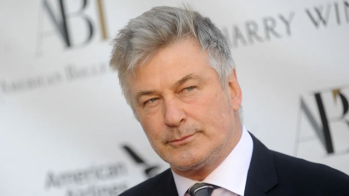 Baleset: Alec Baldwin kisfia súlyosan megsérült nyaralás közben