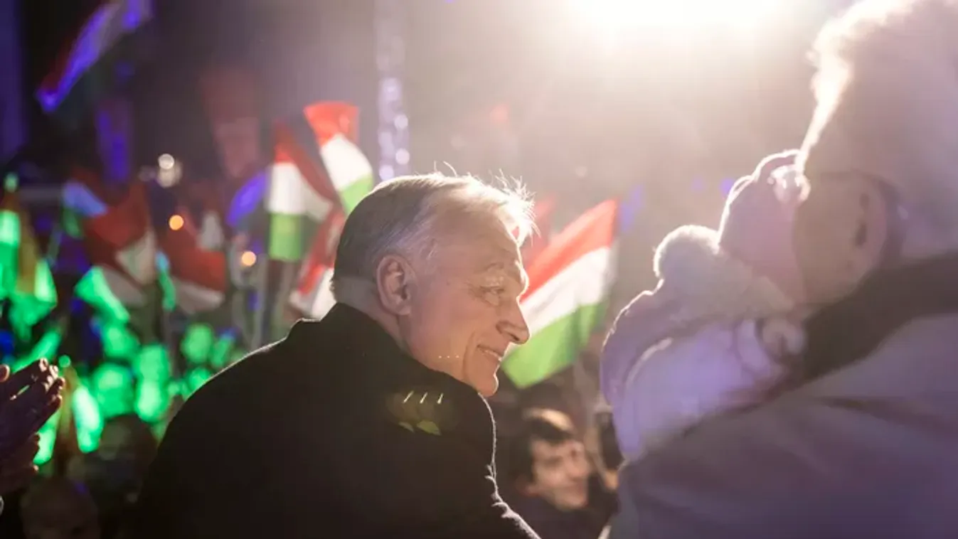 Orbán Viktor: A csehországi terrortámadás óvatosságra int