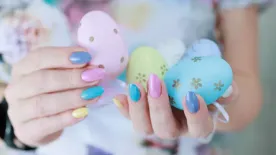 Ha valami igazán különlegesre vágysz: a manikűrös szerint ezek idén a legnagyobb húsvéti körömtrendek
