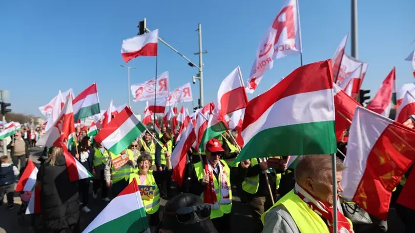 „A hazánkért, a békéért és a jólétért itt kell, hogy legyek”