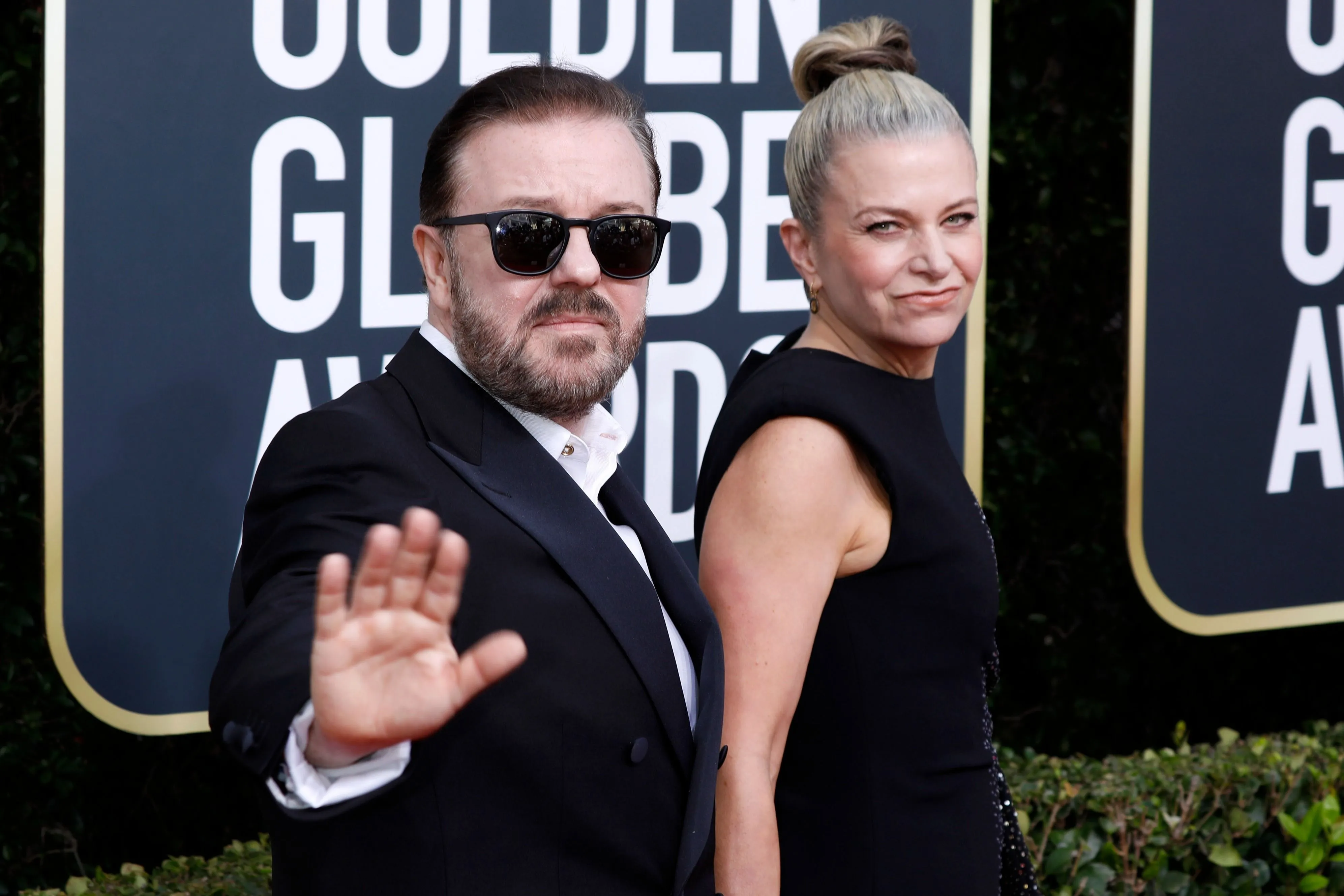 Ricky Gervais sokkoló hírt kapott párjáról