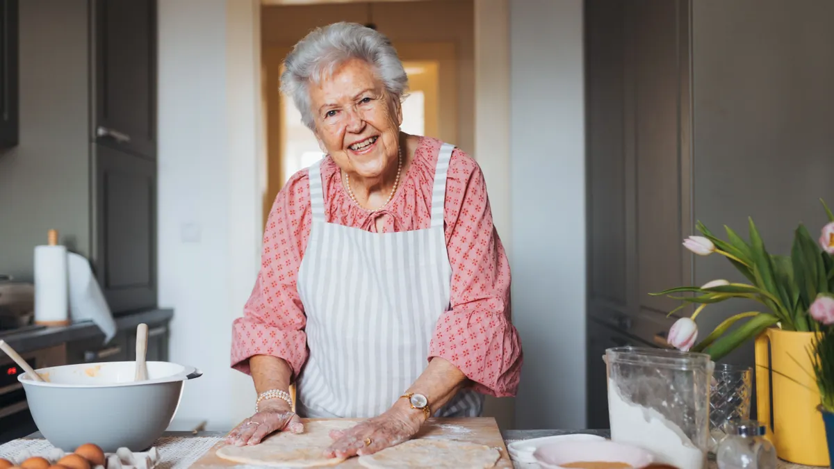 Tarts velünk nagyi teadélutánjára – Top 3 retró sütemény, amit gyerekkorunkban úgy imádtunk