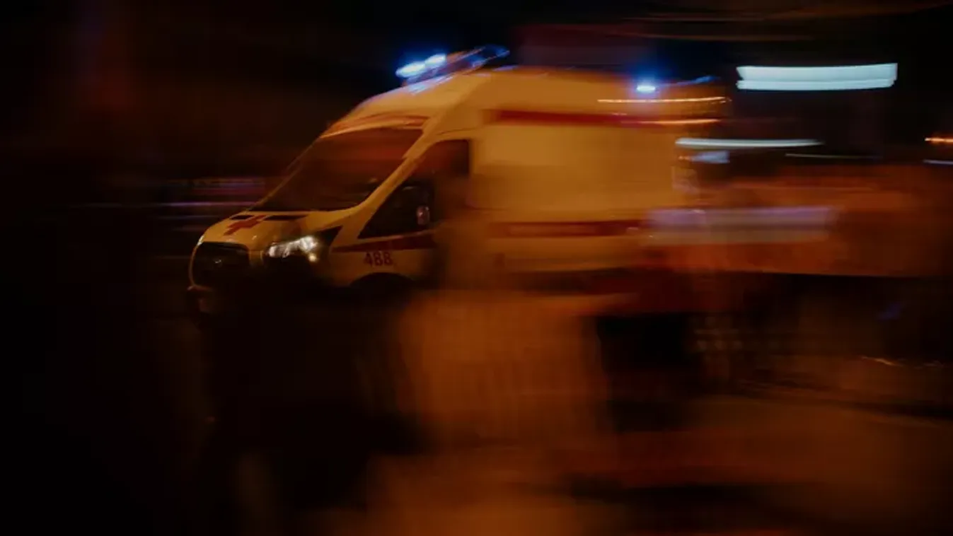 Dráma a meccsen: váratlanul esett össze a sportoló, hosszan küzdöttek érte