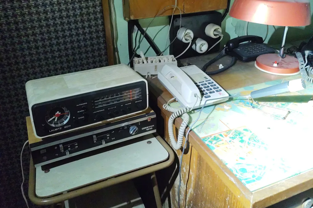 Térkép, telefon és rádió a hidegháborús vezetési ponton