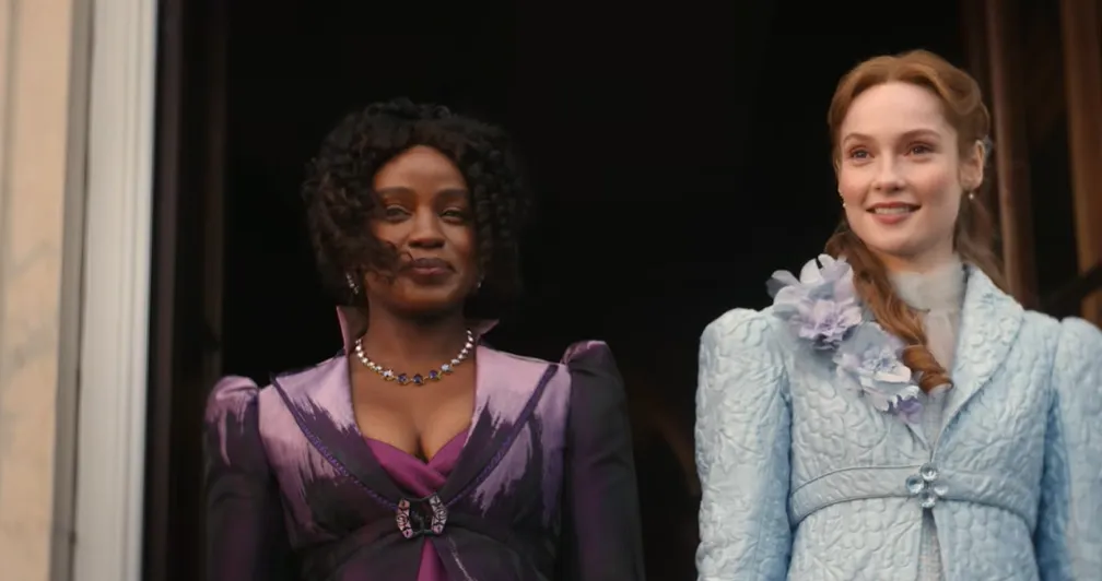 Masali Baduza és Hannah Dodd a Bridgerton család 5. évadában.