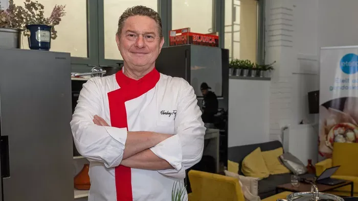 Vomberg Frigyes rosszul lett a konyhában: nélküle folytatják