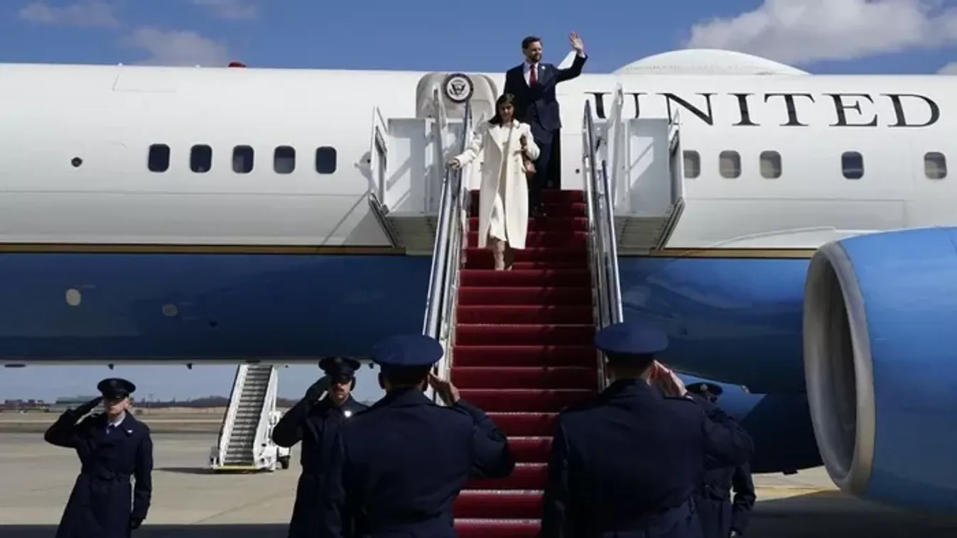 Megvan az időpont: ekkor érkezik Budapestre JD Vance