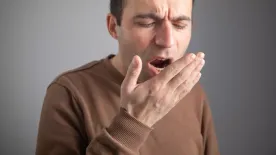 Szájszag ellen már a rágó sem segít? Ez az a pont, amikor jobb orvoshoz fordulni