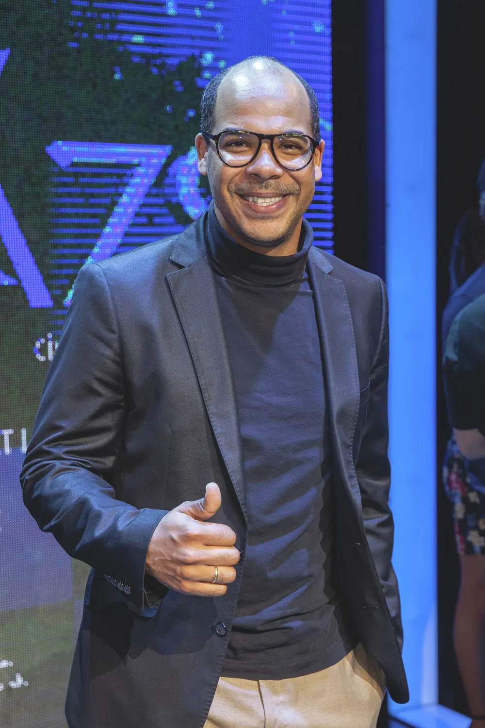 Ekanem Bálint a The Biebers tagja