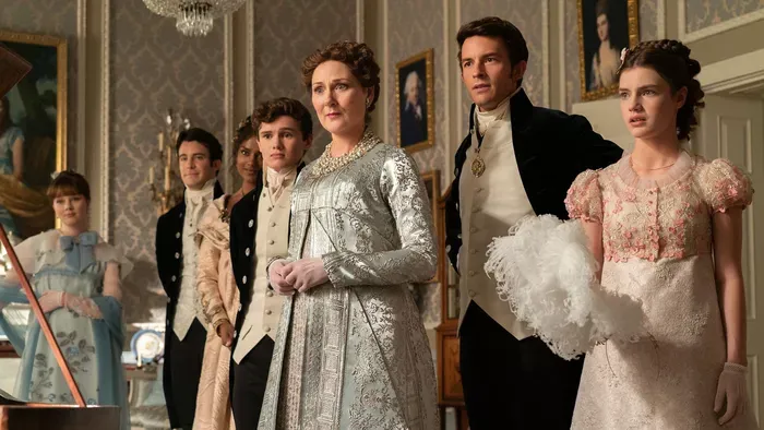 Hoppá! Korábban érkezhet A Bridgerton család 5. évada