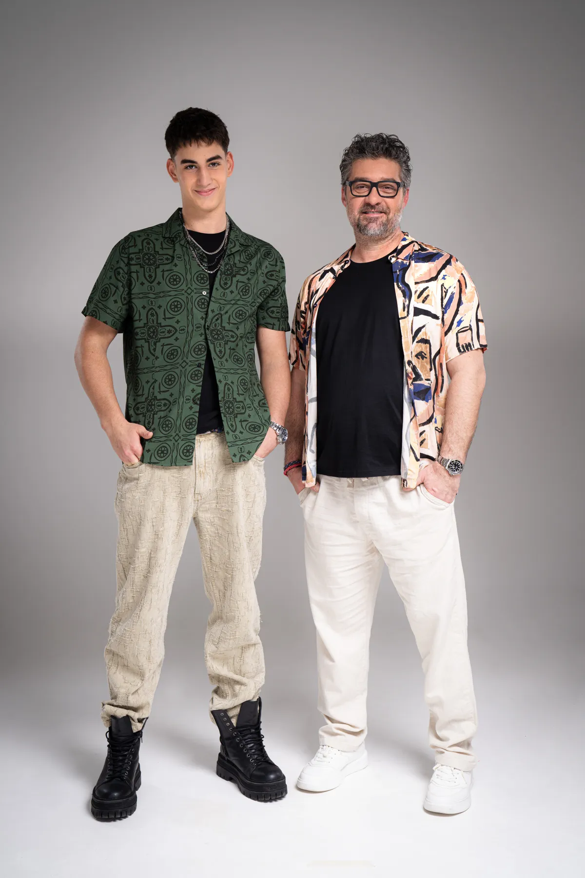 Molnár Viktor, a Kincsvadászok sztárja a fiával utazik Dél-Amerikába, hogy kipróbálják magukat az Ázsia Expresszben.