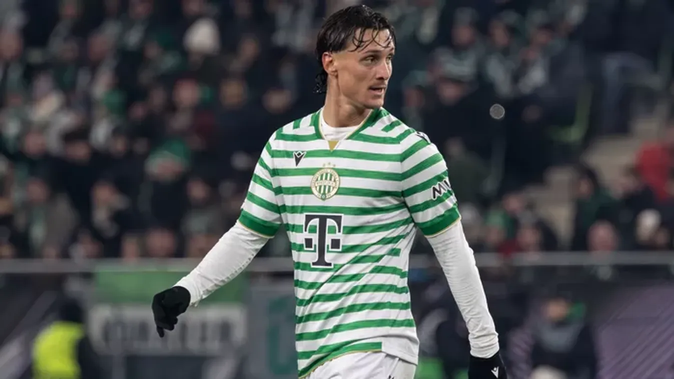 Mindenki a Fradi válogatott focistájának H&M-es kabátjáról beszél - fotó