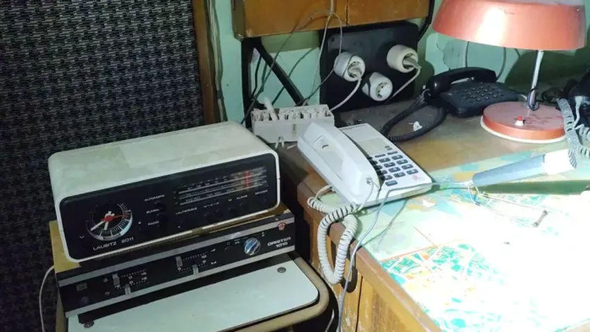 Sötét folyosók és elhagyott szobák: így néz ki belülről egy titkos bunker