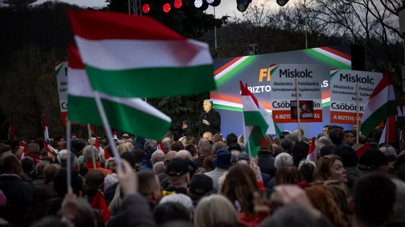 Országjárás: nézd meg Orbán Viktor szemszögéből a miskolci tömeget