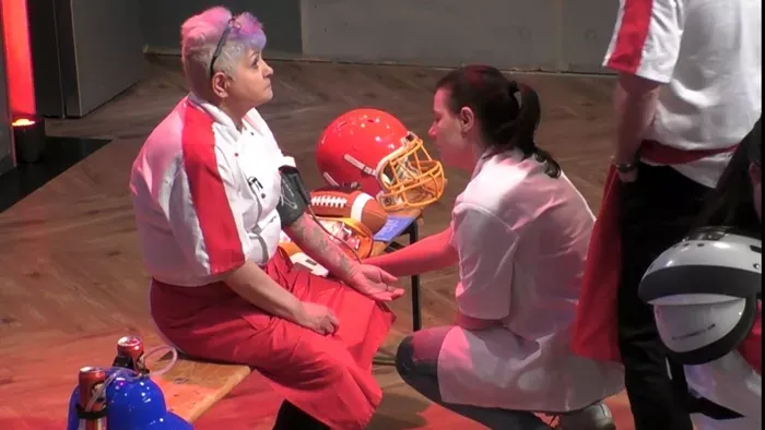 Nagy a baj! Újabb versenyző lett rosszul a Séfek Séfében