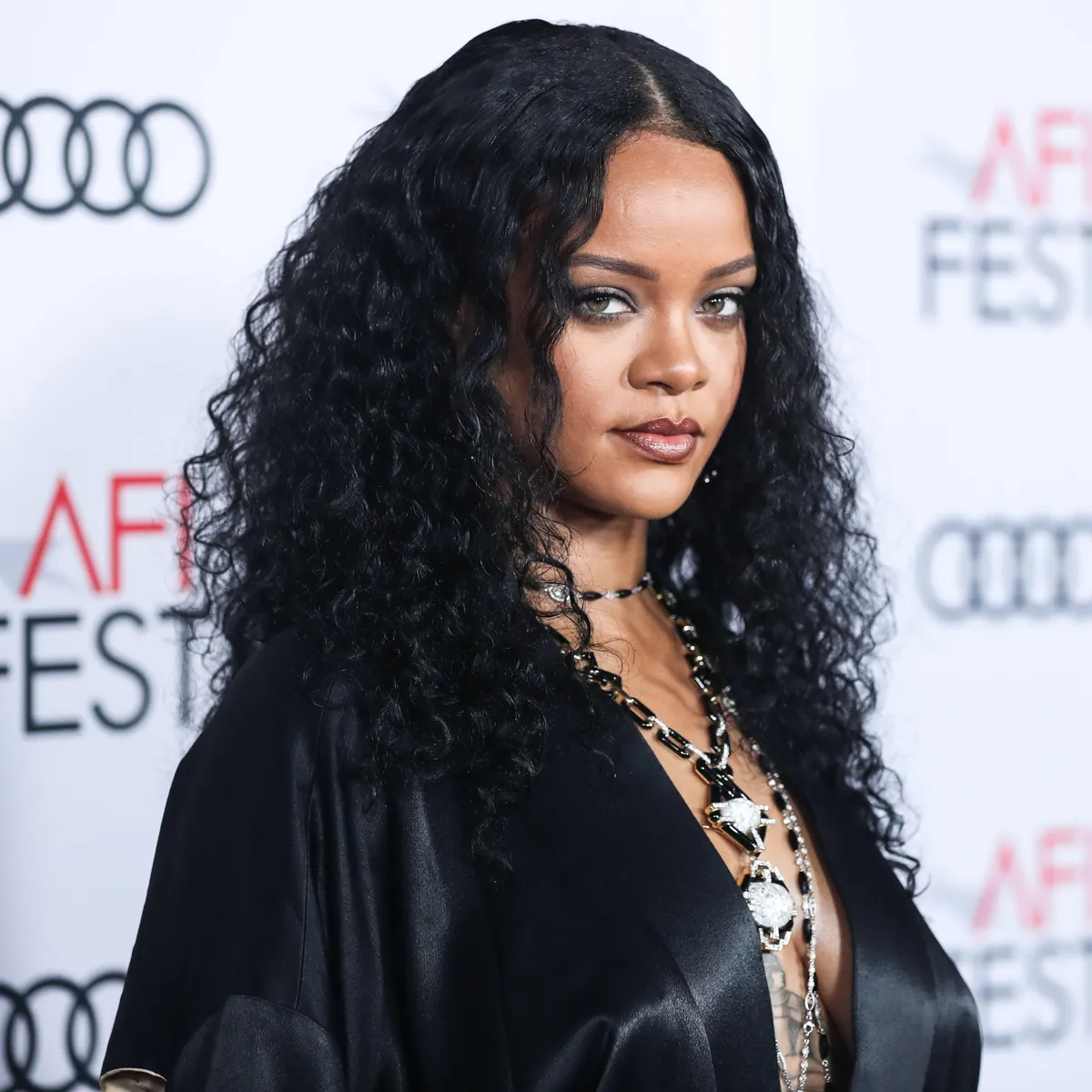 Rihanna fegyveres támadója nem először kerül összetűzésbe a hatóságokkal