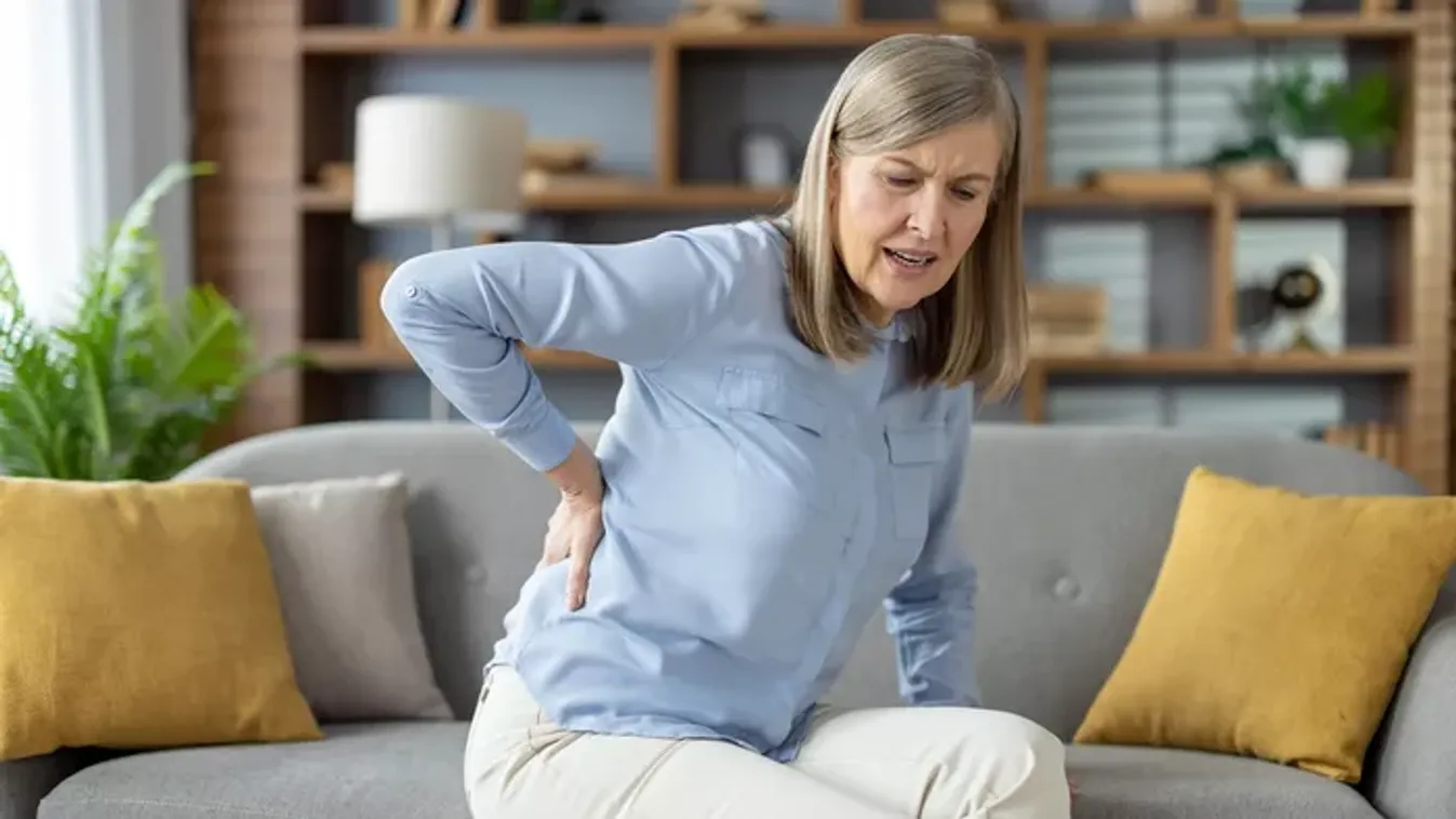 Ne vedd félvállról: életveszélyes állapotot is jelezhet, ha ezen a ponton fáj a hátad